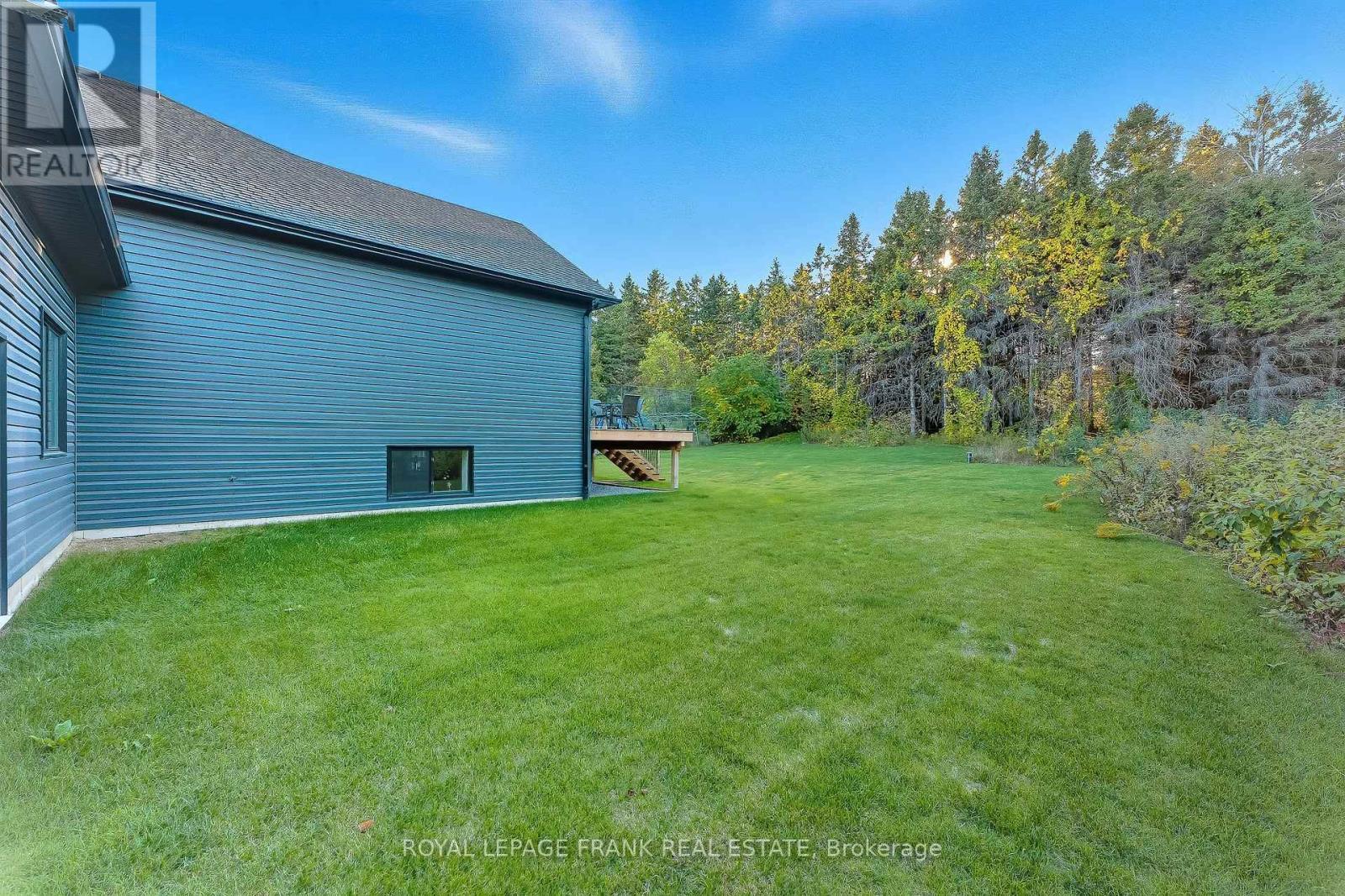 












362 CARNEGIE BEACH ROAD

,
Scugog (Port Perry),




Ontario
L9L1B6

