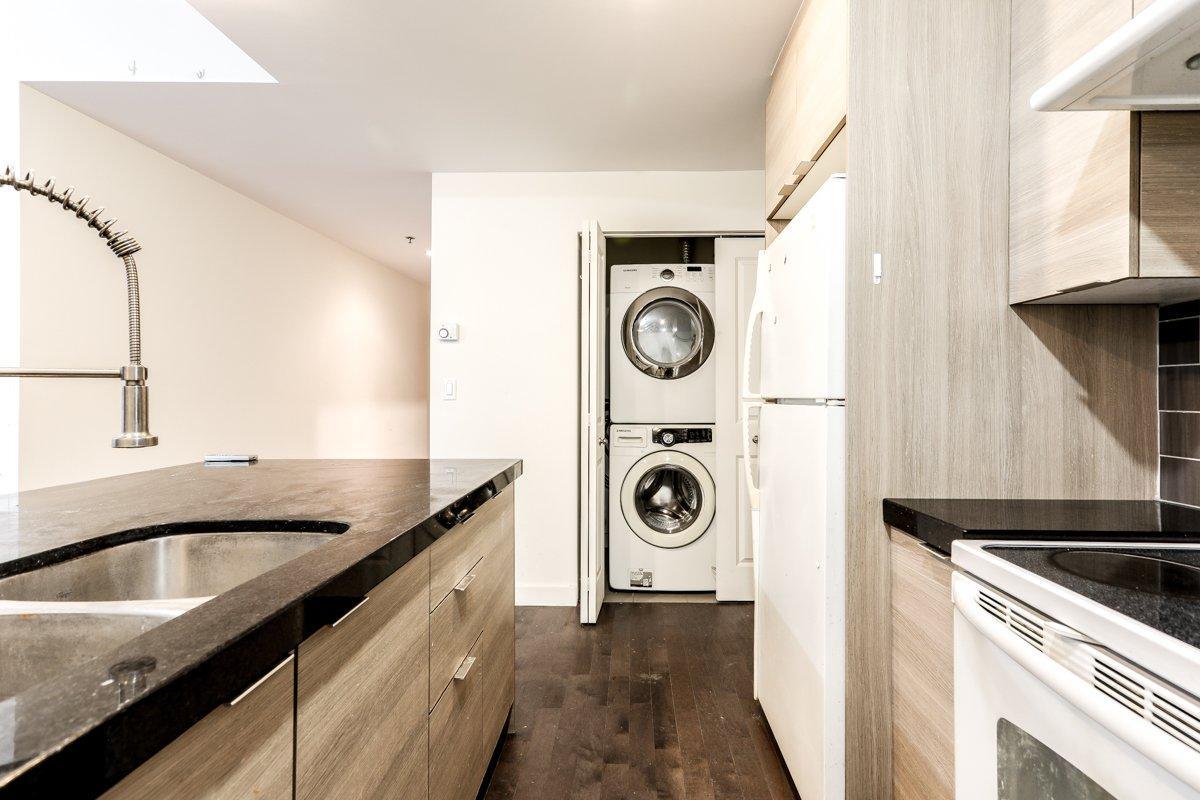 









5150


Rue Buchan

, 3705,
Montréal (Côte-des-Neiges/Notre-Dame-de-Grâce),




QC
H4P0A9

