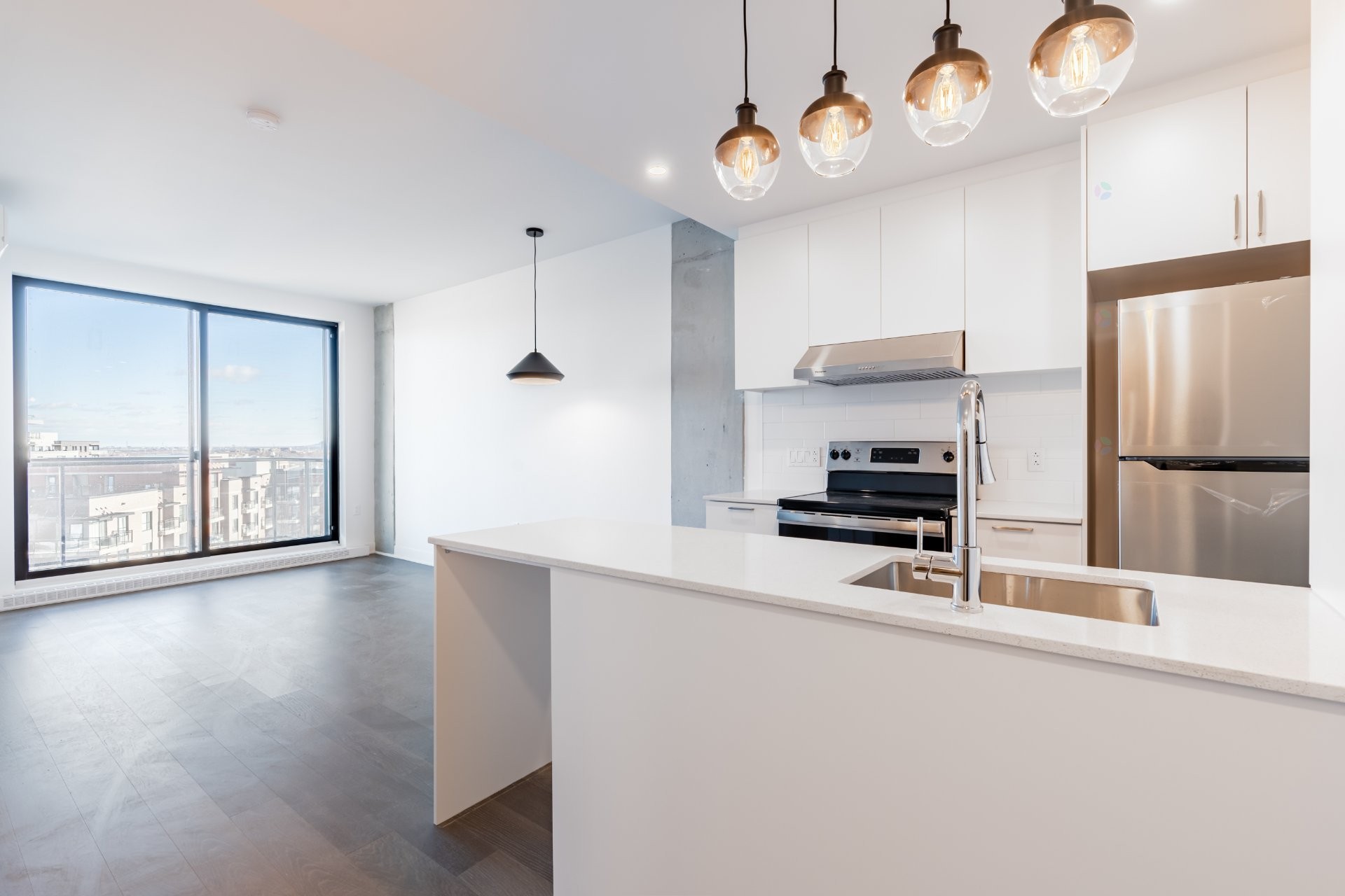 









7070


Boul. Newman

, 1008,
Montréal (LaSalle),




QC
H8N0K1

