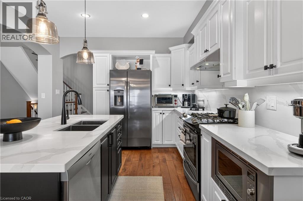 












60 MCGRATH Court

,
Dundas,




Ontario
L9H0A5

