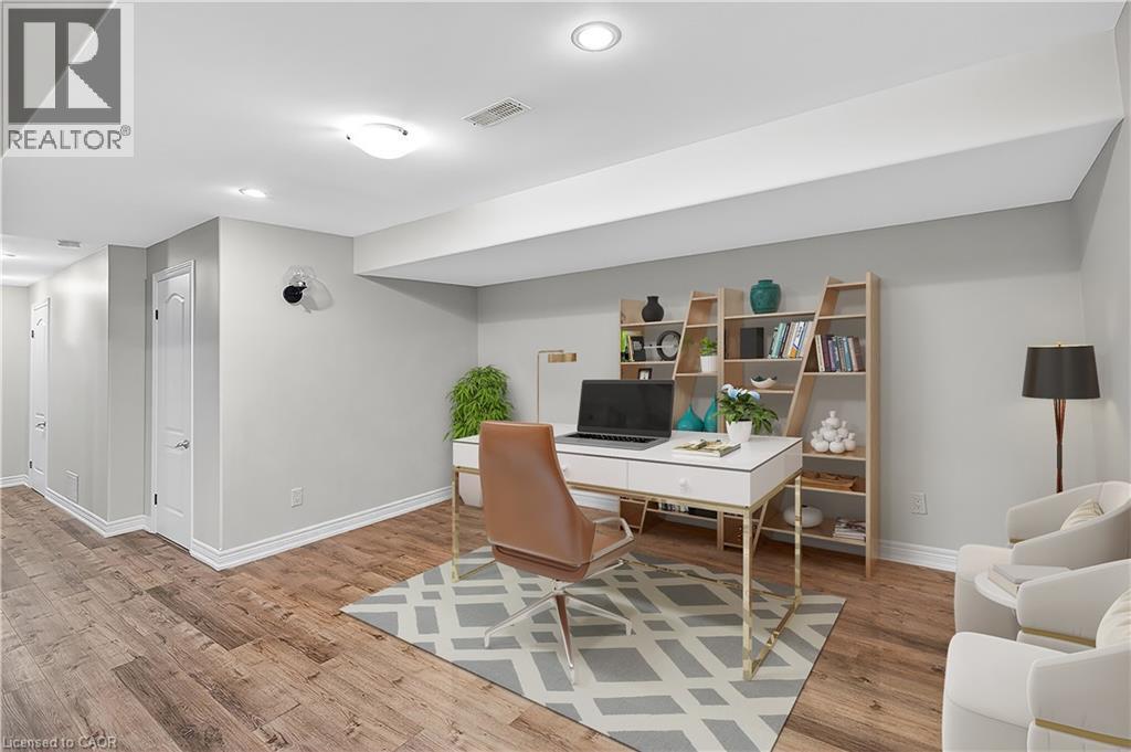 












60 MCGRATH Court

,
Dundas,




Ontario
L9H0A5

