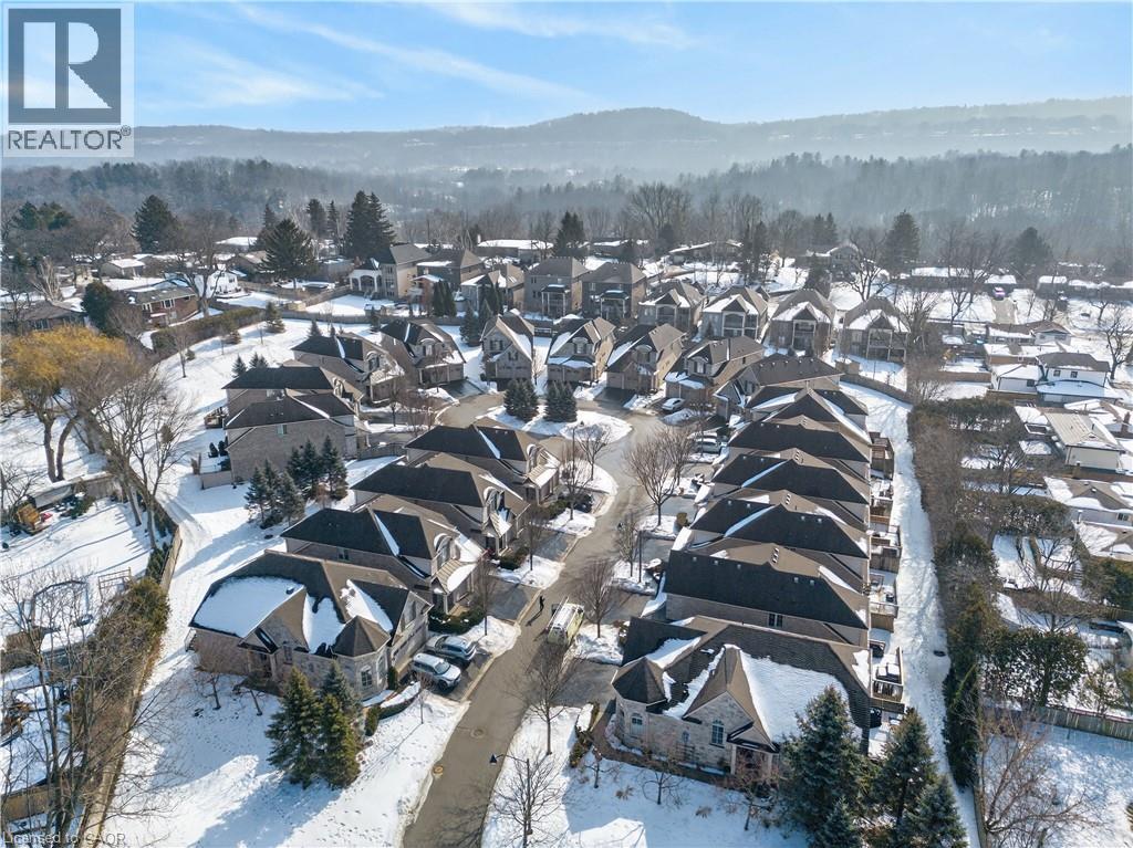 












60 MCGRATH Court

,
Dundas,




Ontario
L9H0A5

