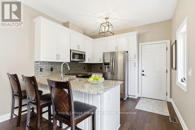 












879 KERR STREET W

,
Cobourg,




Ontario
K9A0J5

