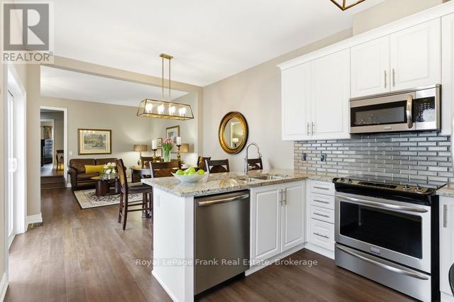 












879 KERR STREET W

,
Cobourg,




Ontario
K9A0J5

