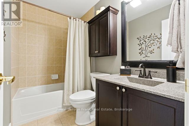 












879 KERR STREET W

,
Cobourg,




Ontario
K9A0J5

