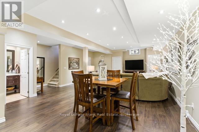 












879 KERR STREET W

,
Cobourg,




Ontario
K9A0J5

