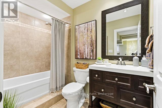 












879 KERR STREET W

,
Cobourg,




Ontario
K9A0J5

