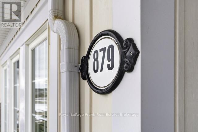 












879 KERR STREET W

,
Cobourg,




Ontario
K9A0J5

