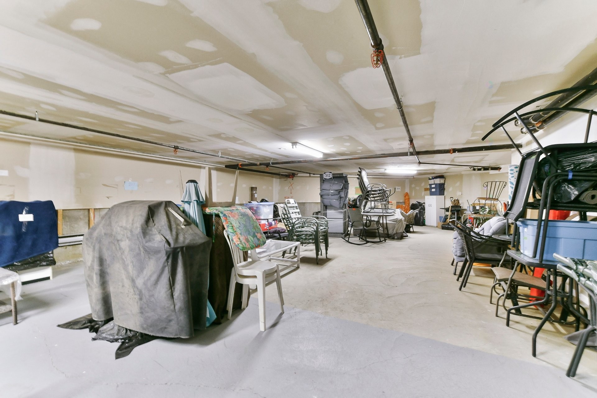 









569


Boul. Iberville

, 102,
Repentigny (Repentigny),




QC
J6A2C2

