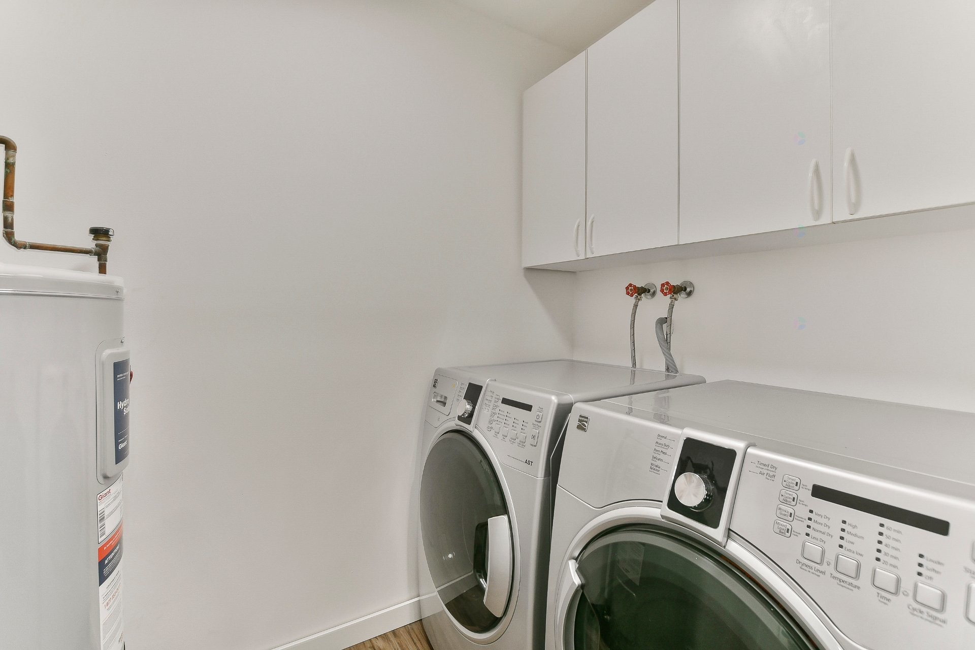 









691


Rue Notre-Dame

, 214,
Saint-Sulpice,




QC
J5W3W9

