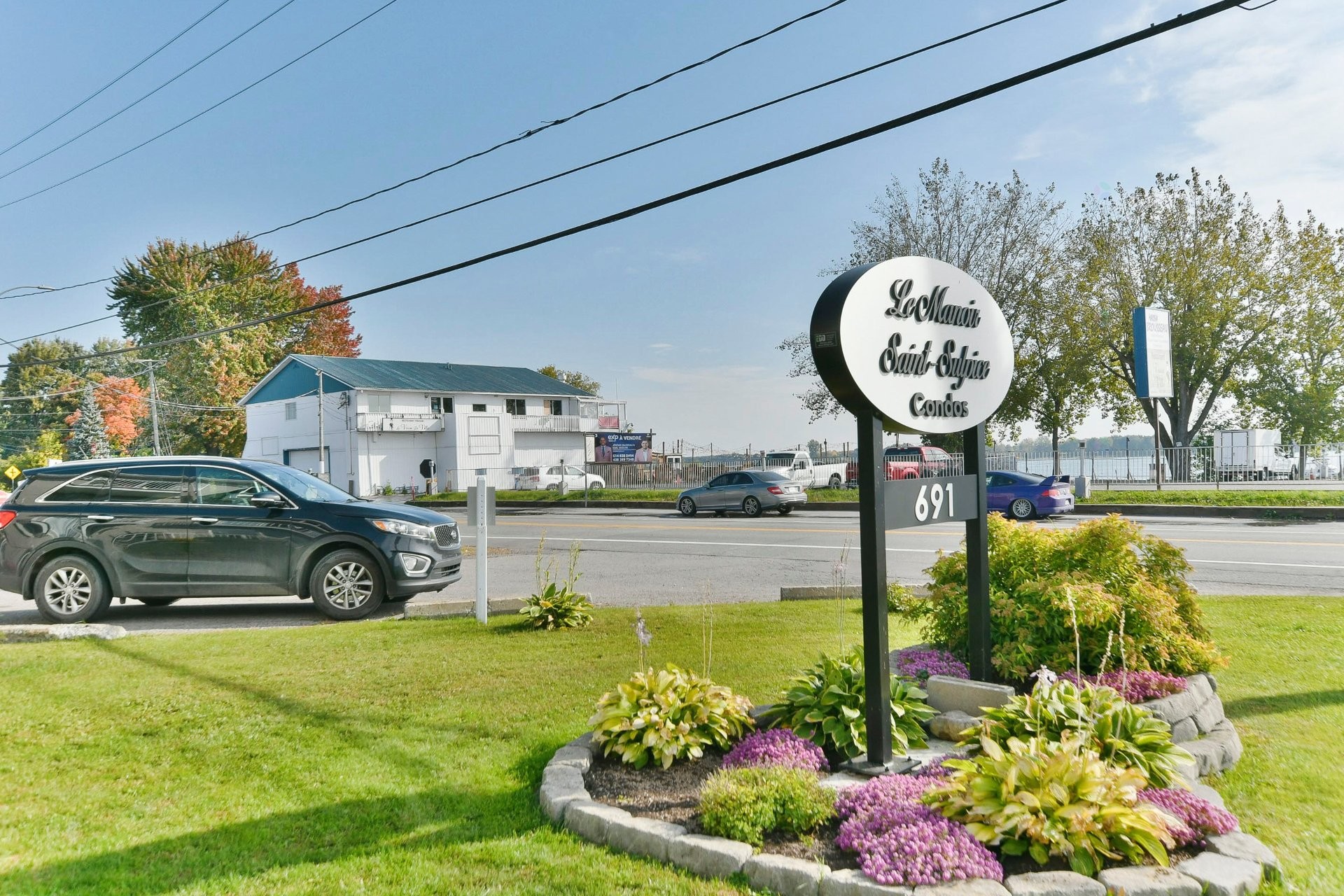 









691


Rue Notre-Dame

, 214,
Saint-Sulpice,




QC
J5W3W9

