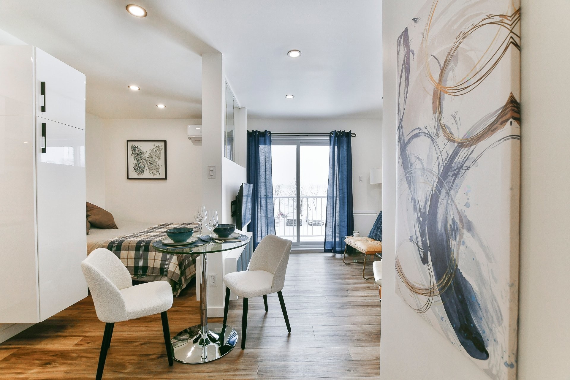 









691


Rue Notre-Dame

, 214,
Saint-Sulpice,




QC
J5W3W9

