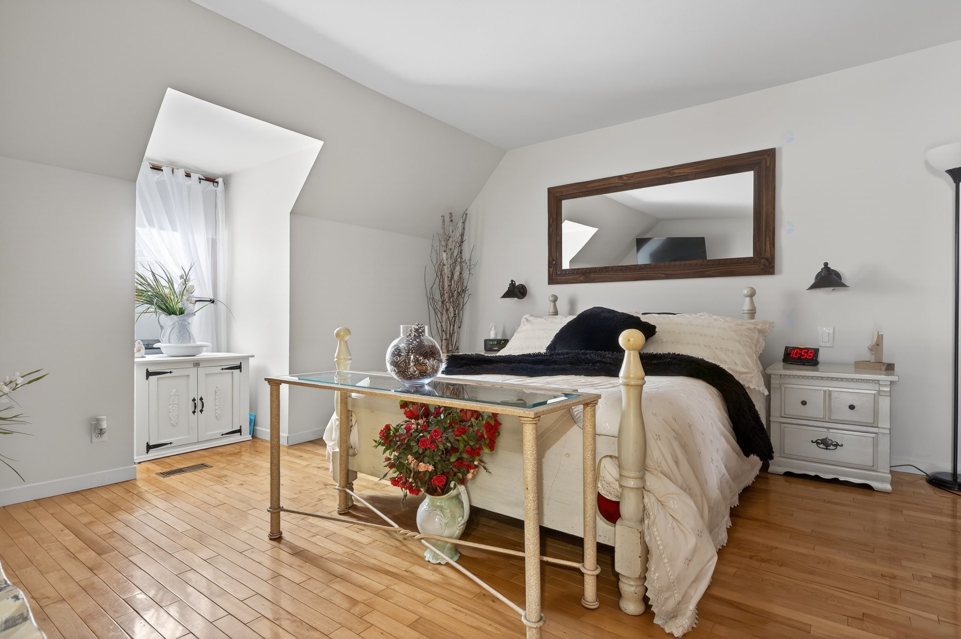 









252


Ch. Cambria

,
Gore,




QC
J0V1K0

