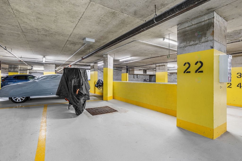 









4480


Prom. Paton

, 704,
Laval (Chomedey),




QC
H7W5E1

