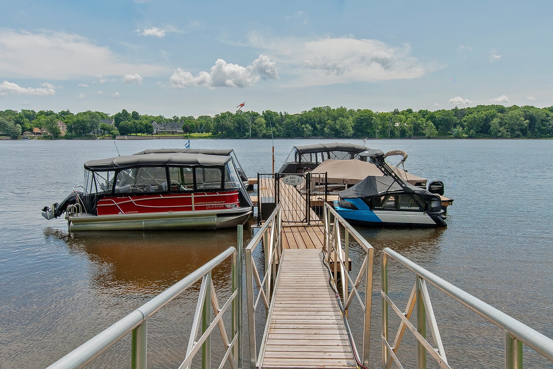 









4480


Prom. Paton

, 704,
Laval (Chomedey),




QC
H7W5E1

