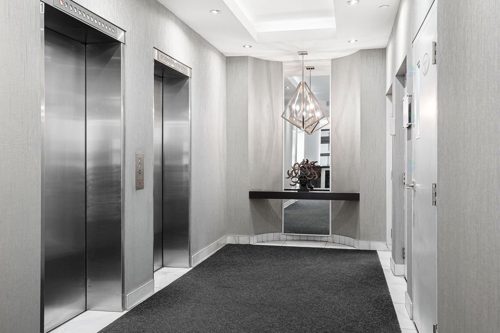 









4480


Prom. Paton

, 704,
Laval (Chomedey),




QC
H7W5E1

