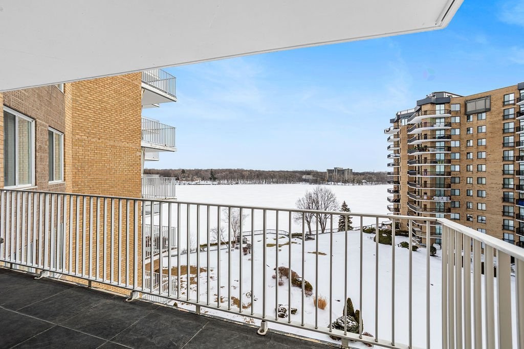 









4480


Prom. Paton

, 704,
Laval (Chomedey),




QC
H7W5E1

