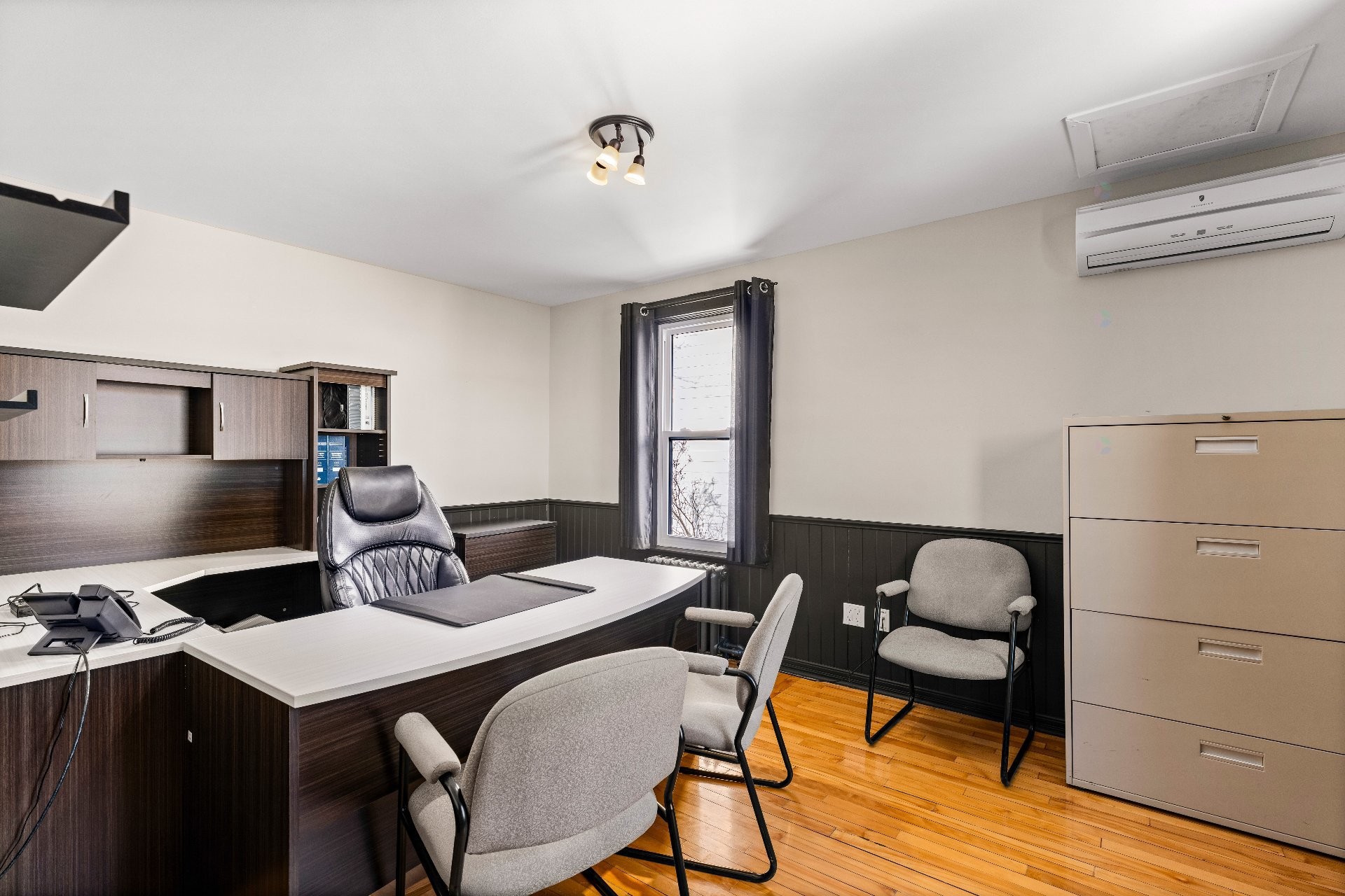 









531


Rue du Conseil

,
Sherbrooke (Fleurimont),




QC
J1G1J9

