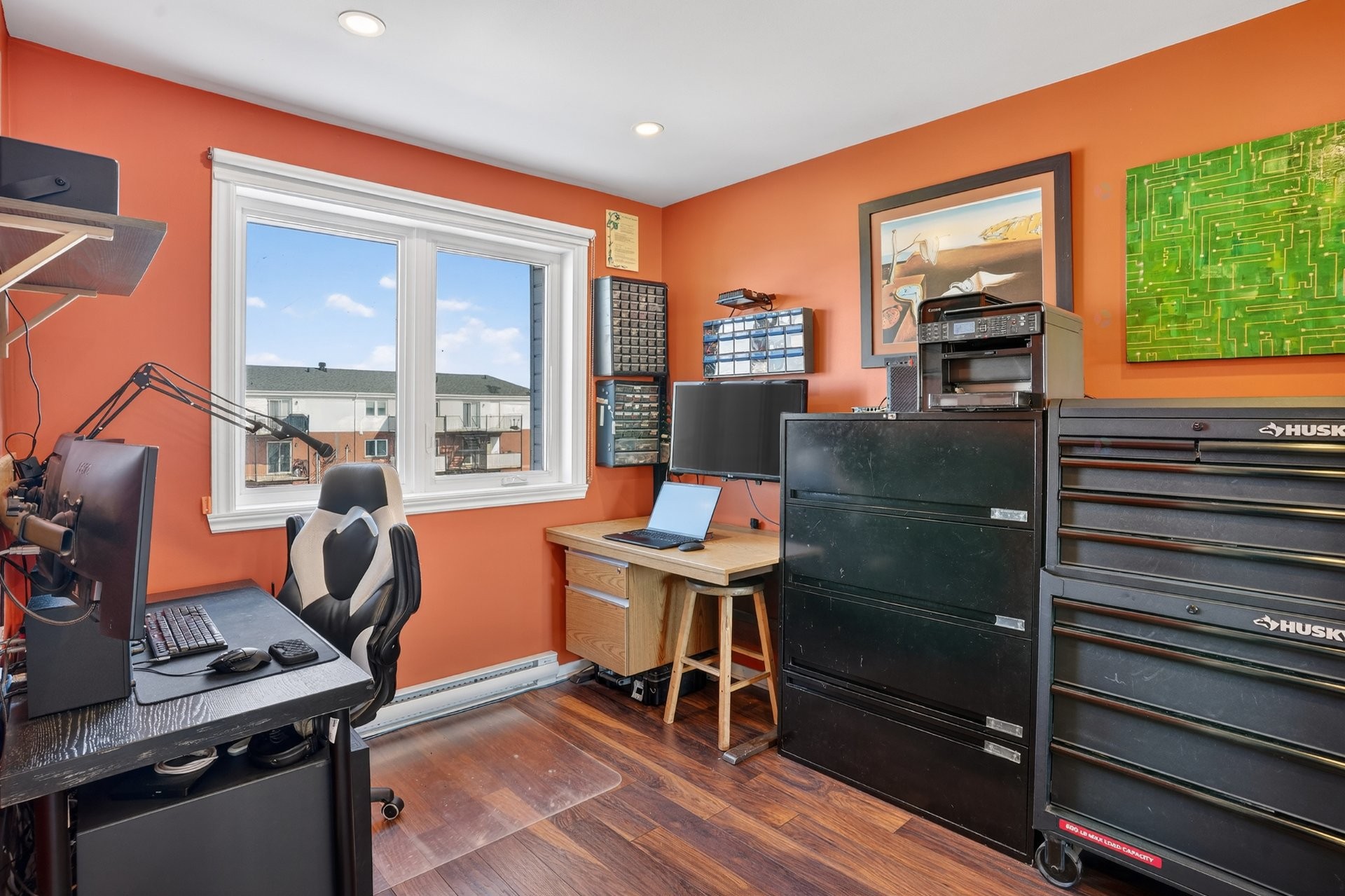 









16


Av. Papineau

, 8,
Candiac,




QC
J5R5S8

