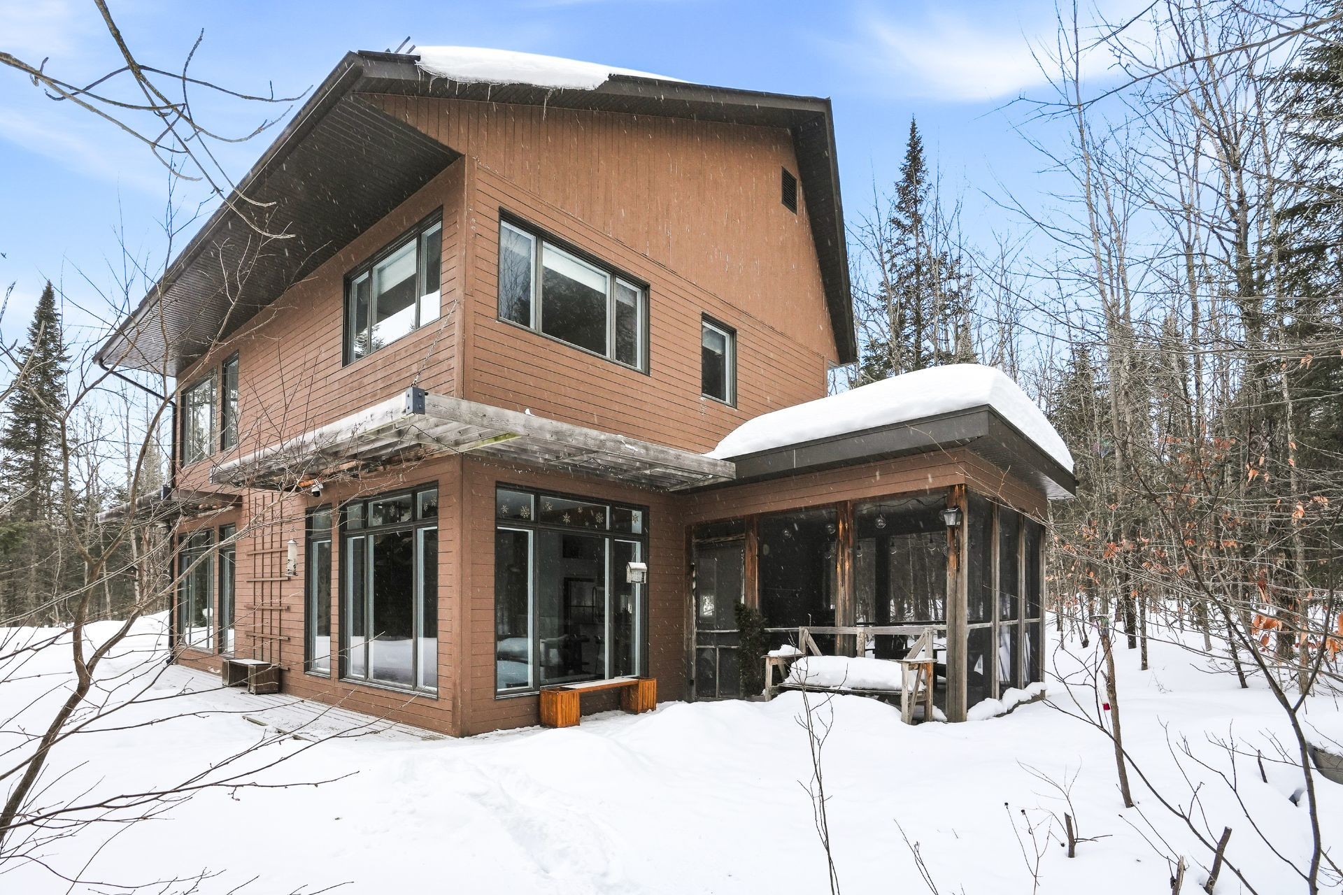 









60


Rue des Cervidés

,
Eastman,




QC
J0E1P0

