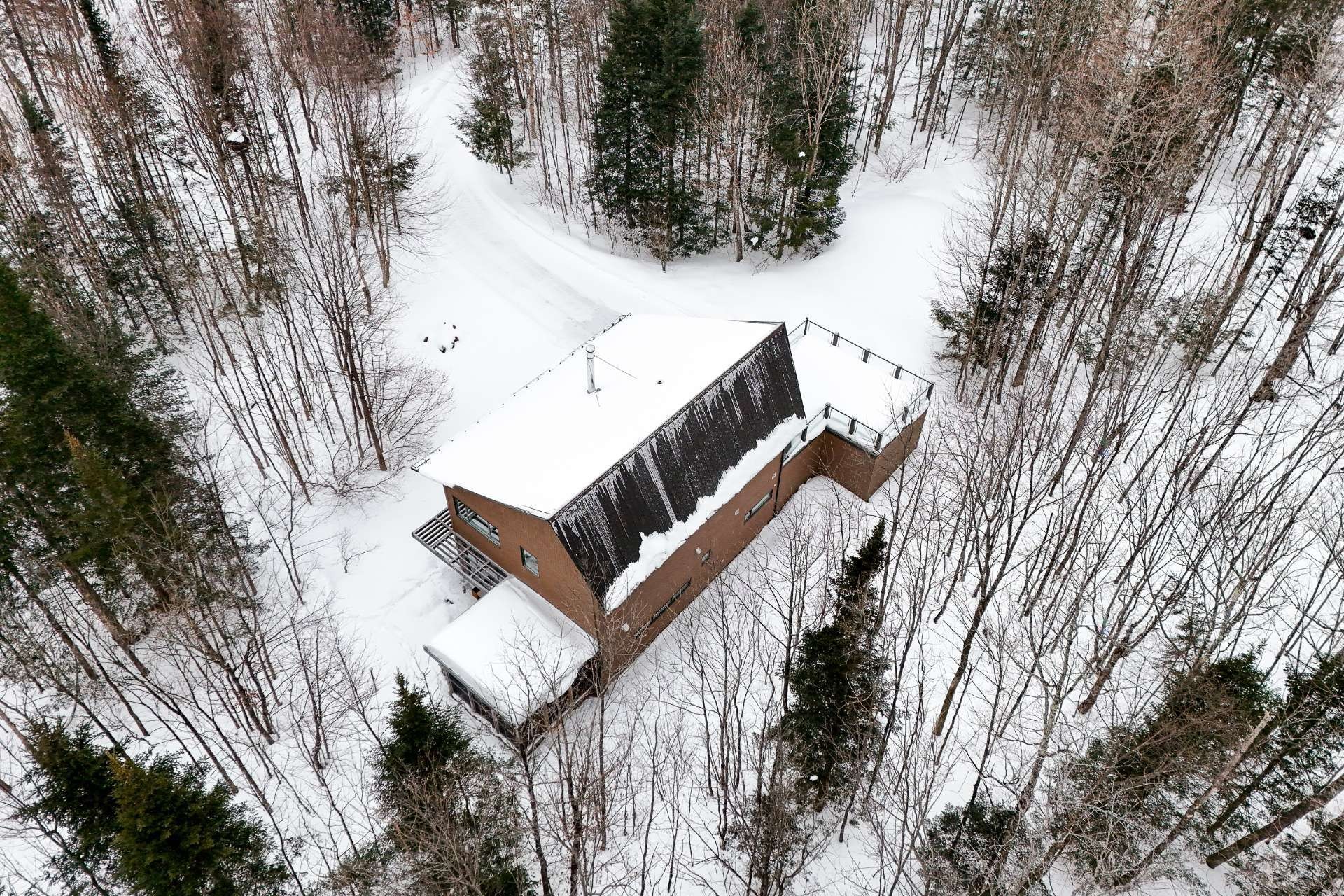 









60


Rue des Cervidés

,
Eastman,




QC
J0E1P0

