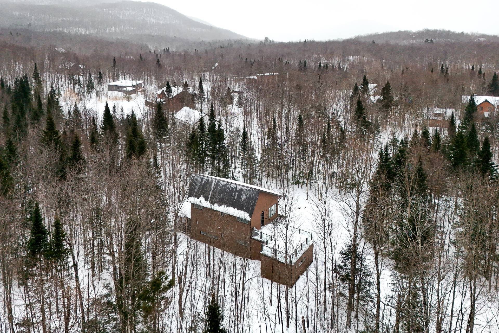 









60


Rue des Cervidés

,
Eastman,




QC
J0E1P0

