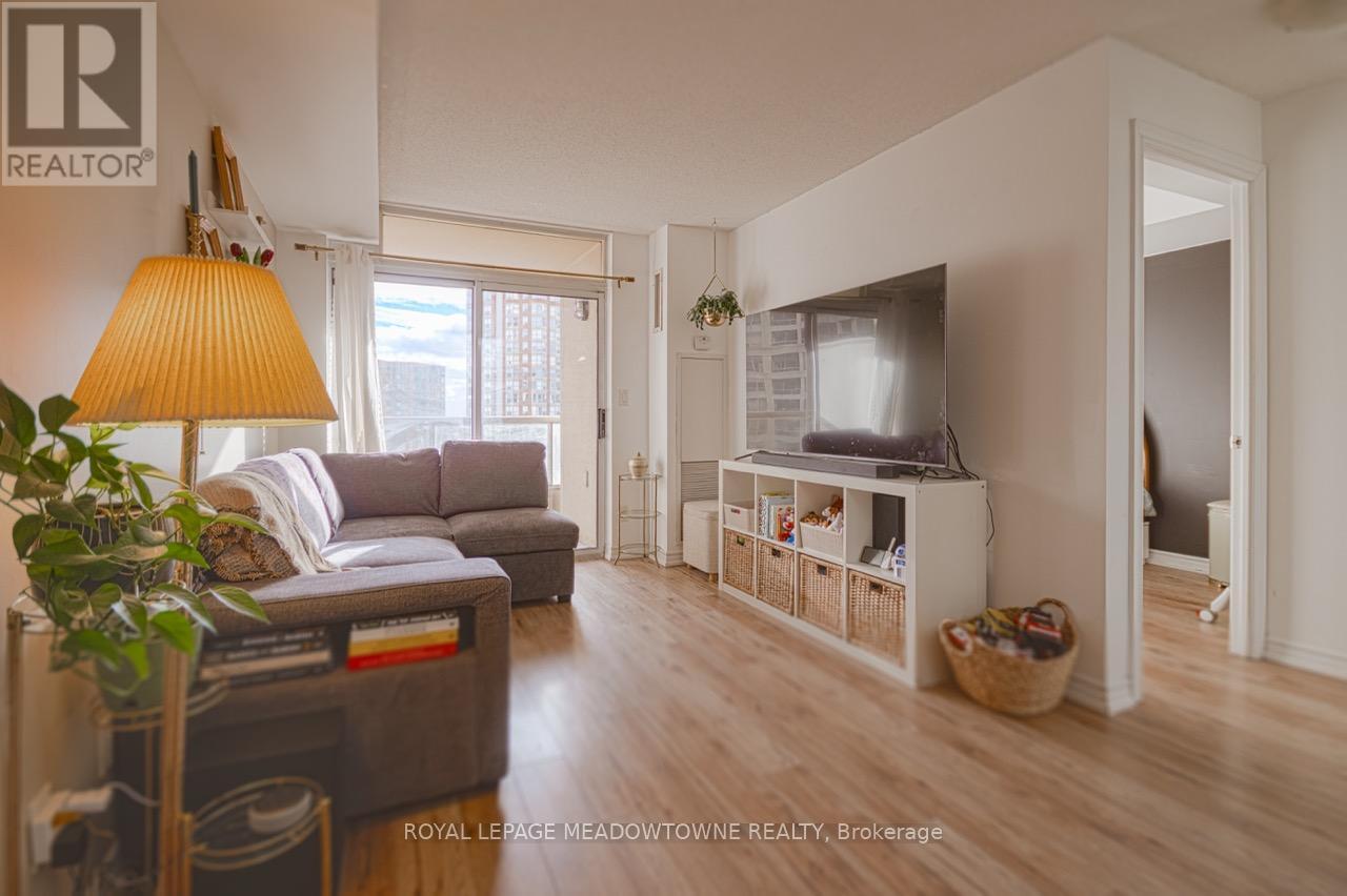 












927 - 3888 DUKE OF YORK BOULEVARD

,
Mississauga,




Ontario
L5B4P5

