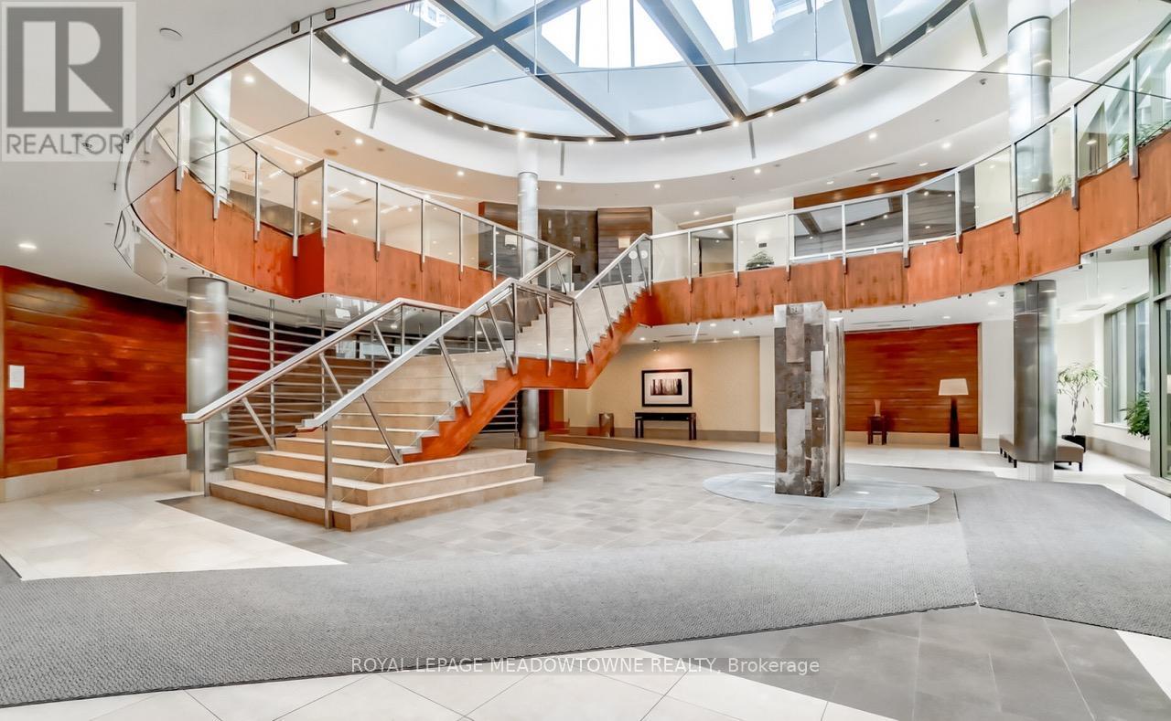 












927 - 3888 DUKE OF YORK BOULEVARD

,
Mississauga,




Ontario
L5B4P5

