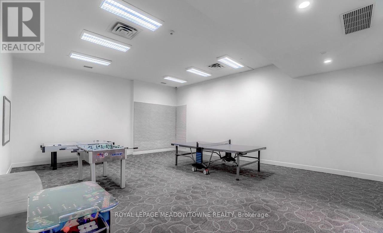 












927 - 3888 DUKE OF YORK BOULEVARD

,
Mississauga,




Ontario
L5B4P5

