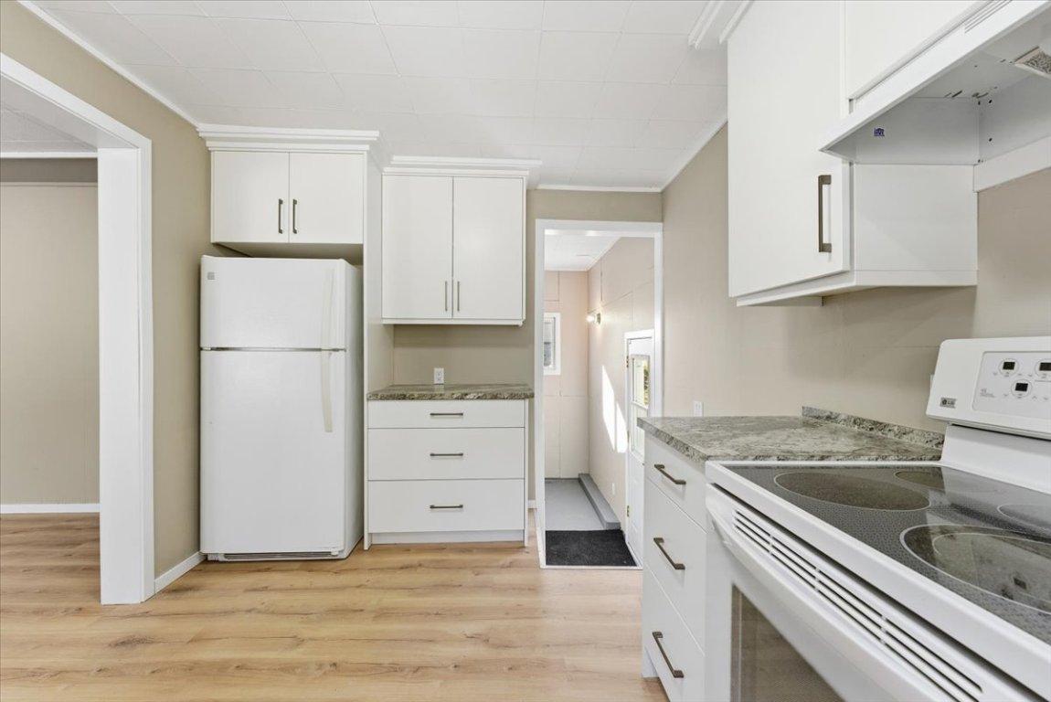 









5783


Tuktakamin

Road,
Falkland,




BC
V0E 1W0

