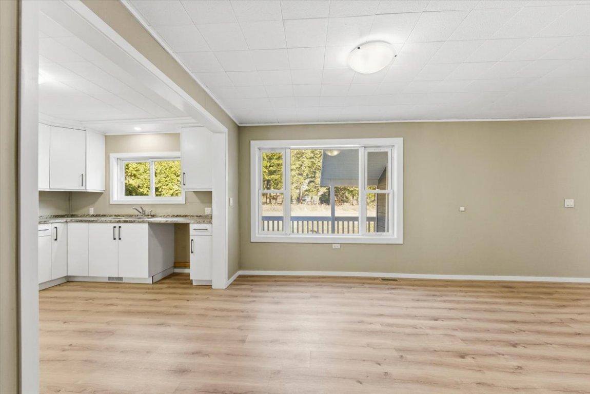 









5783


Tuktakamin

Road,
Falkland,




BC
V0E 1W0

