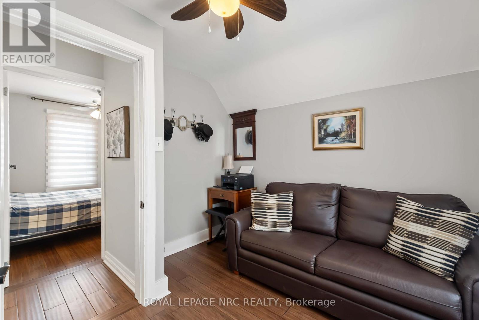 












1359 PELHAM STREET S

,
Pelham (Fonthill),




Ontario
L0S1E0

