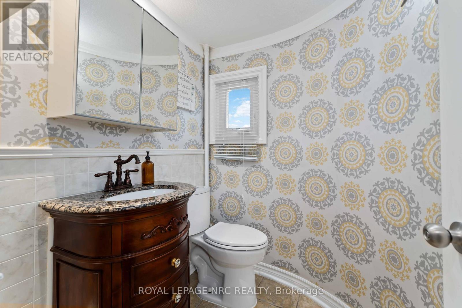 












1359 PELHAM STREET S

,
Pelham (Fonthill),




Ontario
L0S1E0

