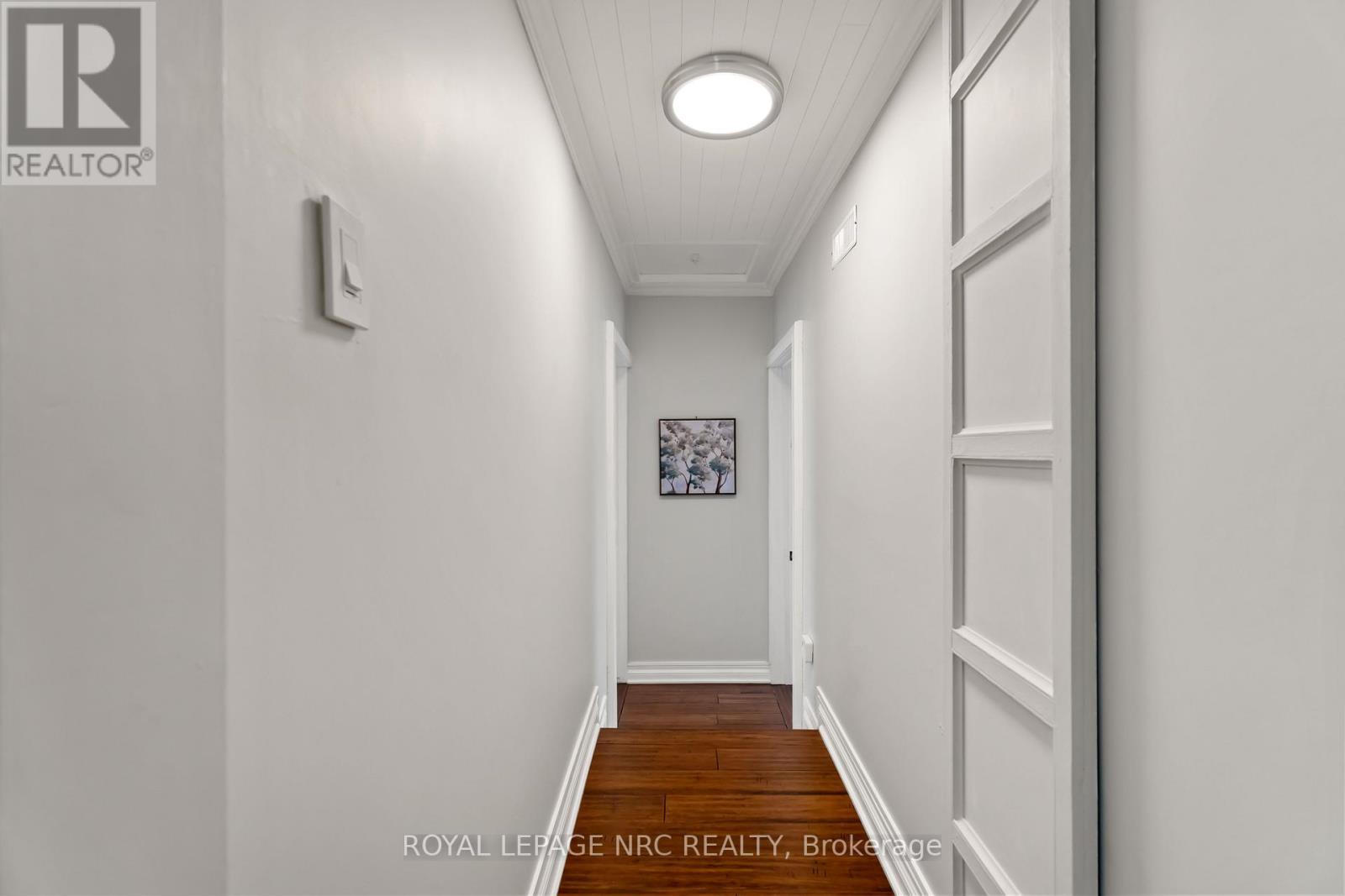 












1359 PELHAM STREET S

,
Pelham (Fonthill),




Ontario
L0S1E0

