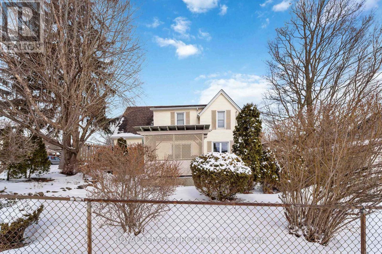 












1359 PELHAM STREET S

,
Pelham (Fonthill),




Ontario
L0S1E0

