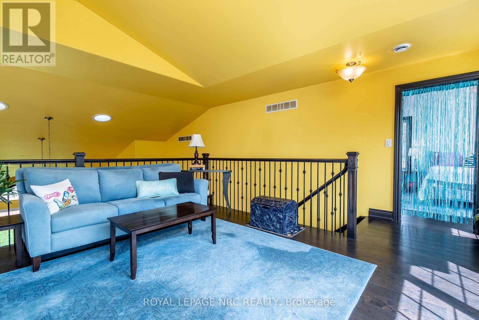 












4807 ZIMMERMAN AVENUE

,
Niagara Falls (Downtown),




Ontario
L2E3N1

