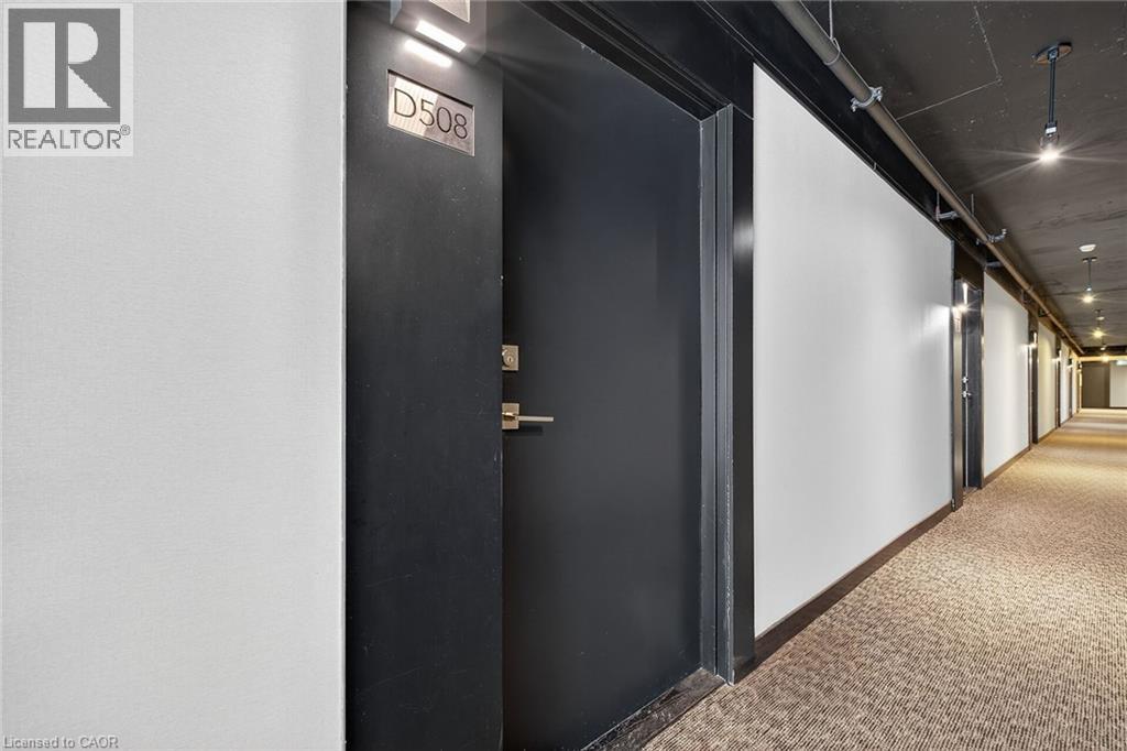












5220 DUNDAS Street Unit# 508

,
Burlington,




Ontario
L7L0J4


