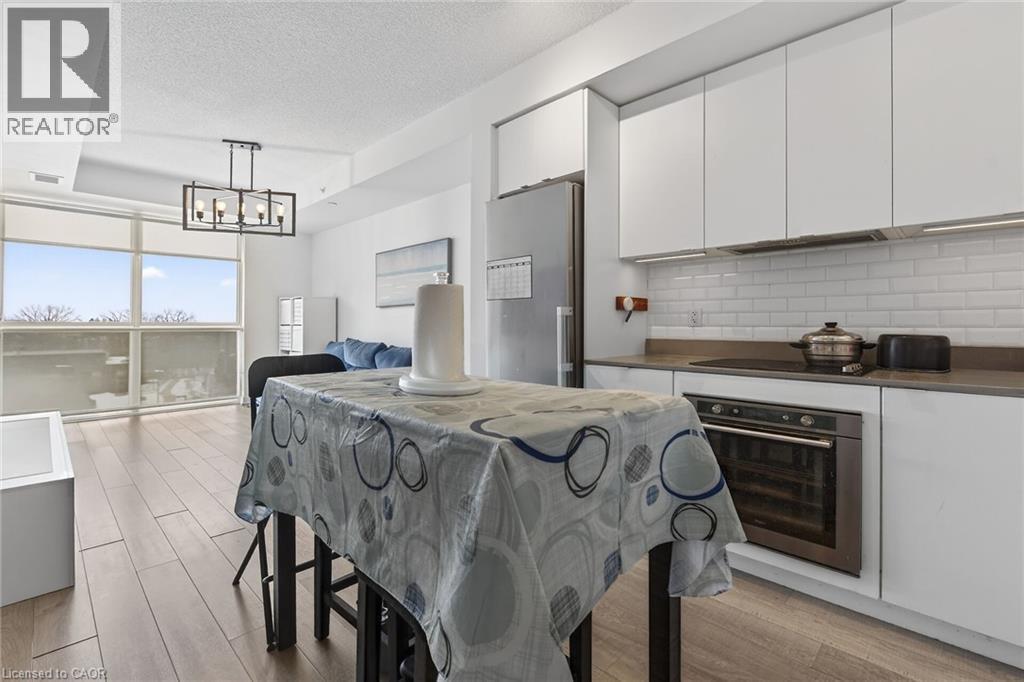 












5220 DUNDAS Street Unit# 508

,
Burlington,




Ontario
L7L0J4

