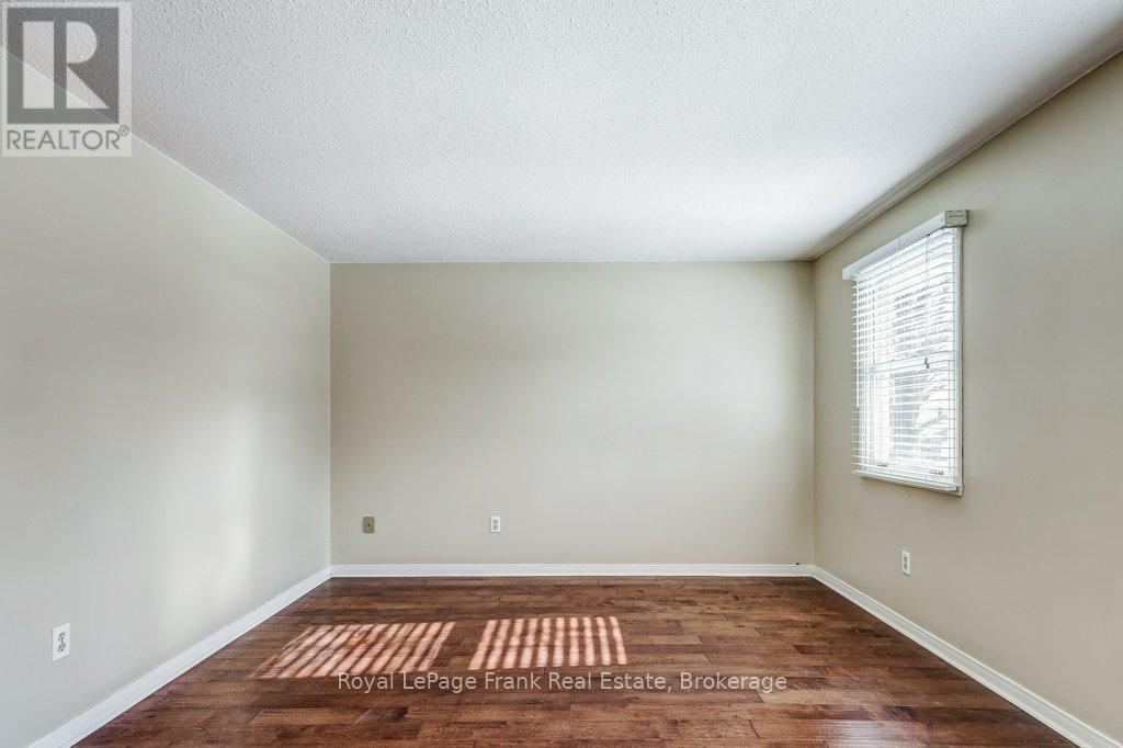 












22 HARTSVILLE AVENUE

,
Toronto,




Ontario
M1C3K4

