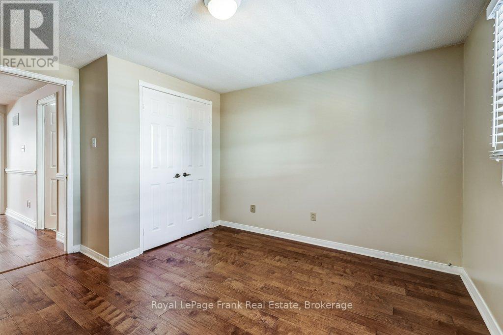 












22 HARTSVILLE AVENUE

,
Toronto,




Ontario
M1C3K4

