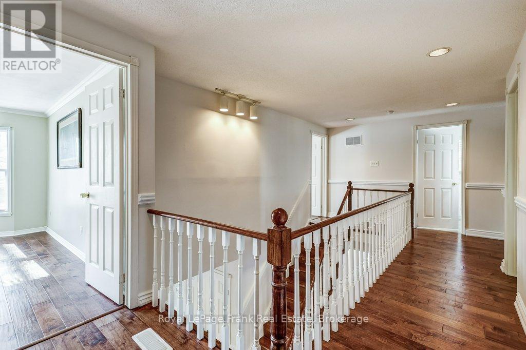 












22 HARTSVILLE AVENUE

,
Toronto,




Ontario
M1C3K4

