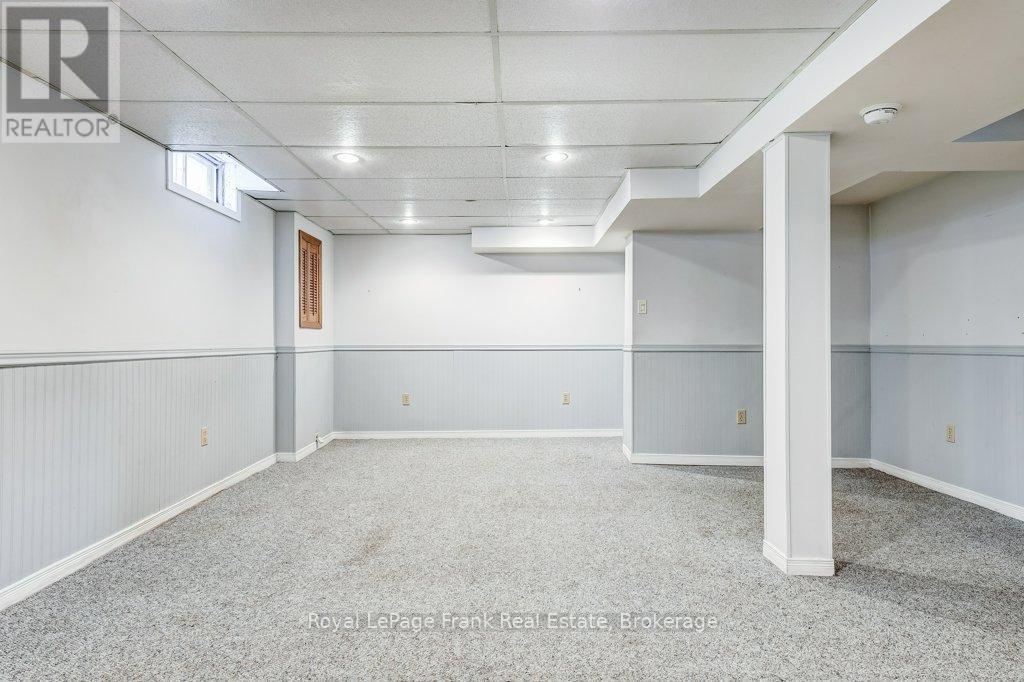 












22 HARTSVILLE AVENUE

,
Toronto,




Ontario
M1C3K4

