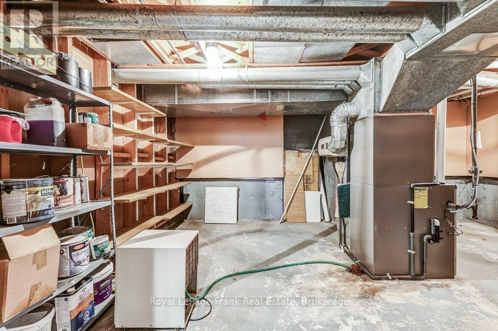 












22 HARTSVILLE AVENUE

,
Toronto,




Ontario
M1C3K4

