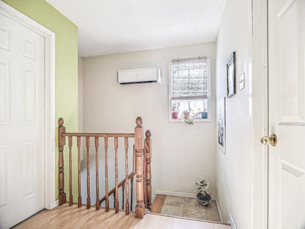 









292


Av. des Artisans

,
Aylmer (Gatineau),




QC
J9J2B6

