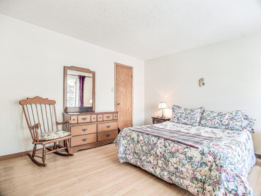 









292


Av. des Artisans

,
Aylmer (Gatineau),




QC
J9J2B6

