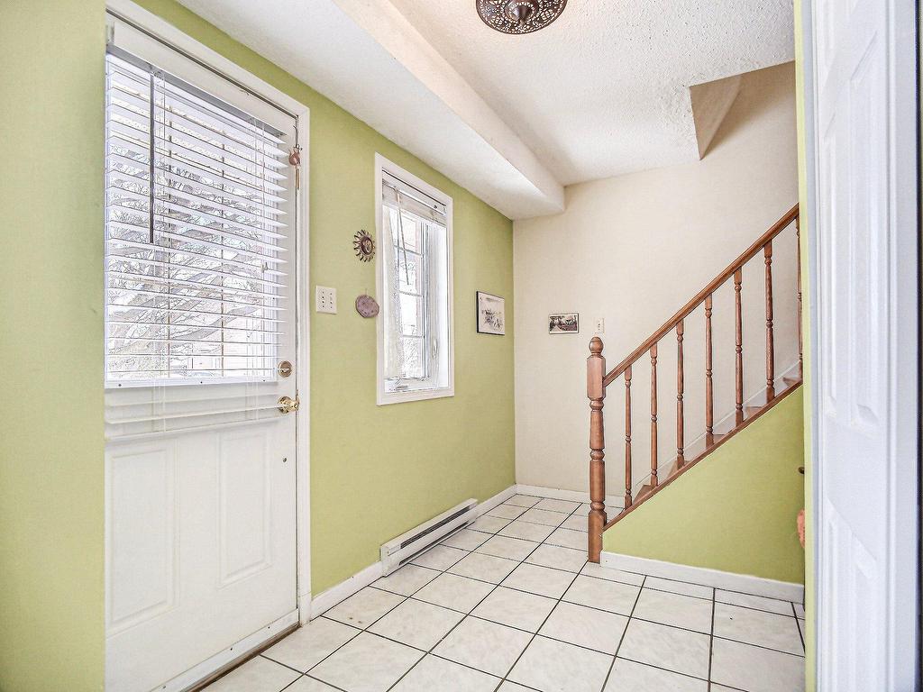 









292


Av. des Artisans

,
Aylmer (Gatineau),




QC
J9J2B6

