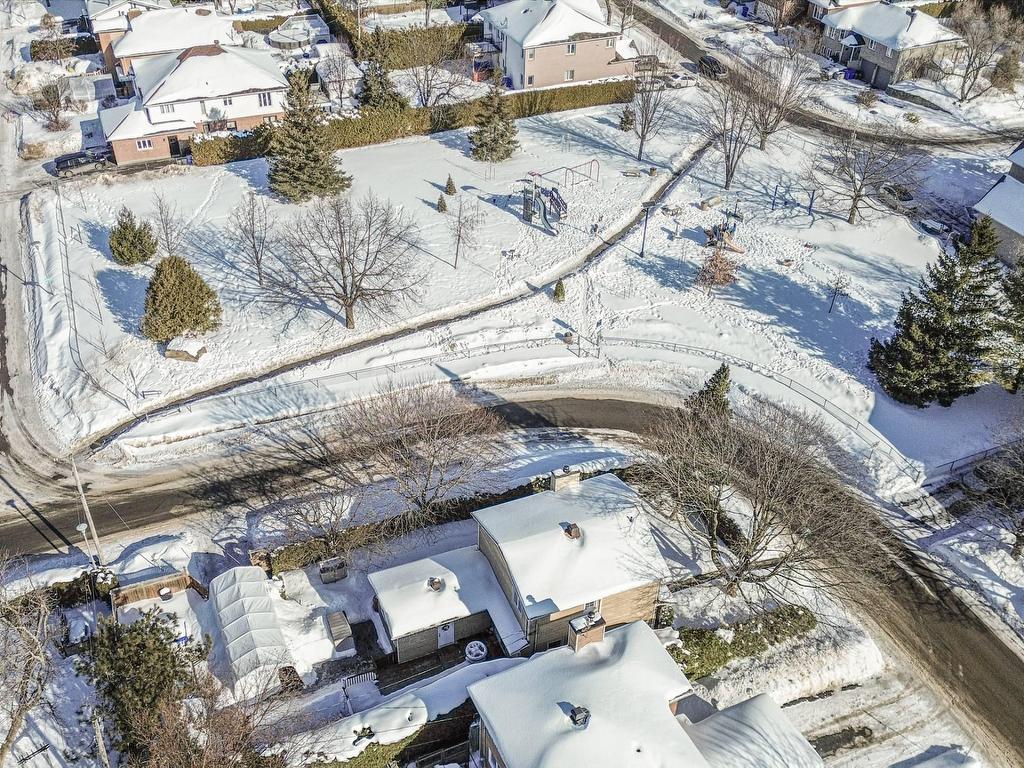 









292


Av. des Artisans

,
Aylmer (Gatineau),




QC
J9J2B6


