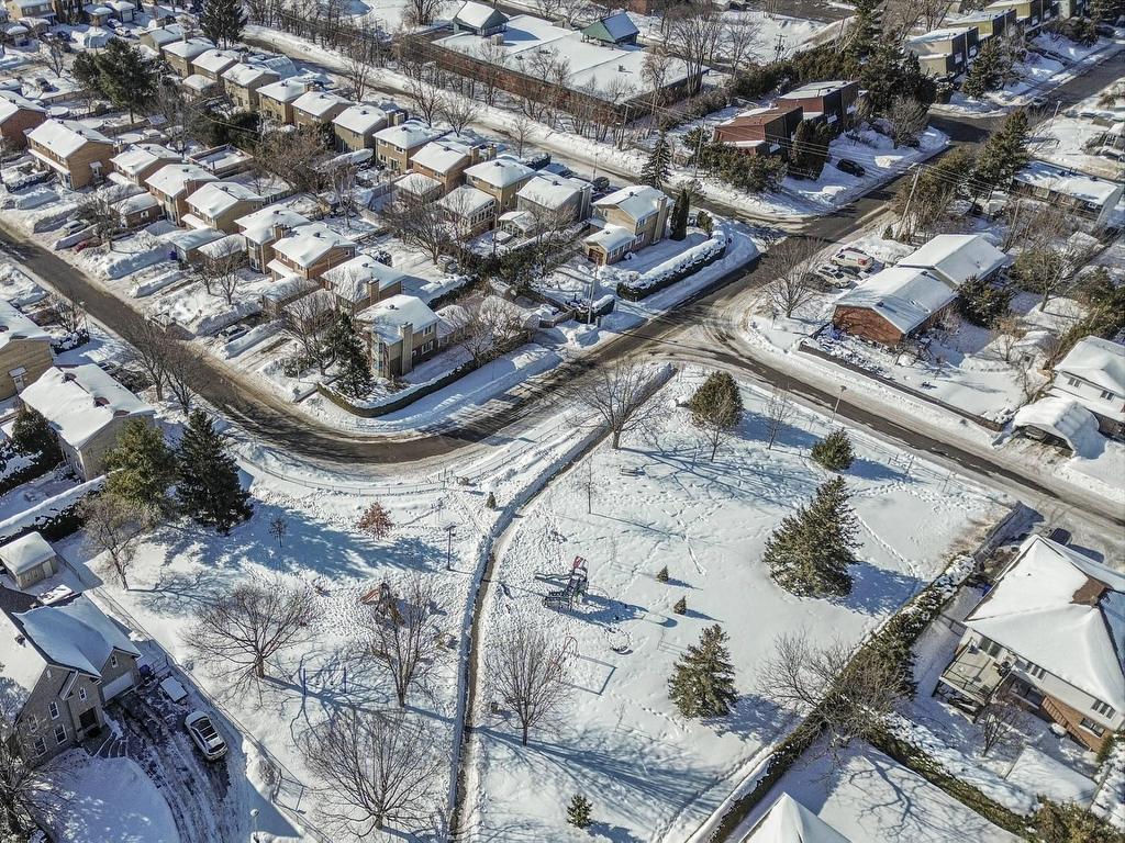 









292


Av. des Artisans

,
Aylmer (Gatineau),




QC
J9J2B6

