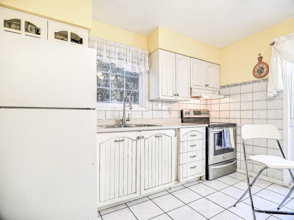 









292


Av. des Artisans

,
Aylmer (Gatineau),




QC
J9J2B6

