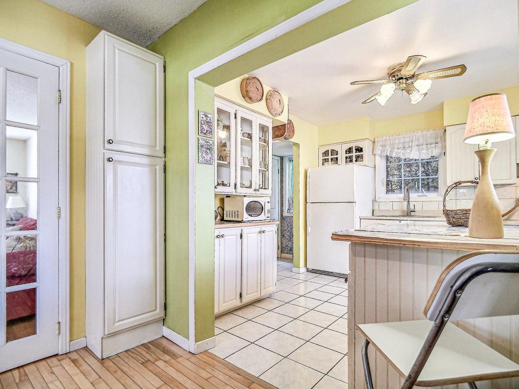 









292


Av. des Artisans

,
Aylmer (Gatineau),




QC
J9J2B6

